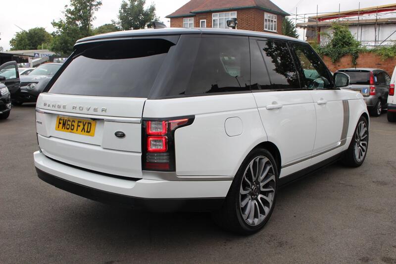 LAND ROVER RANGE ROVER