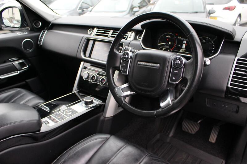 LAND ROVER RANGE ROVER