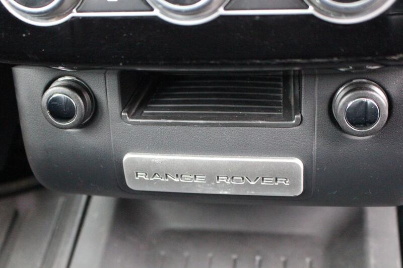 LAND ROVER RANGE ROVER