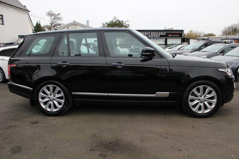 LAND ROVER RANGE ROVER