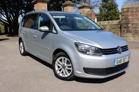 VOLKSWAGEN TOURAN 2.0 TDI SE