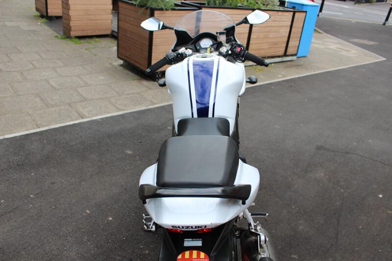 SUZUKI SV650S