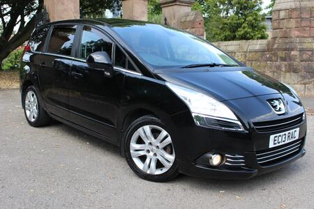 PEUGEOT 5008 1.6 HDi Active