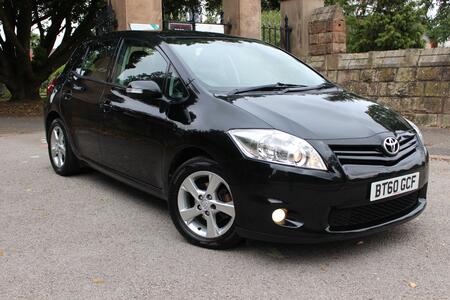 TOYOTA AURIS 1.6 V-Matic TR